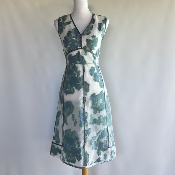 3.1 Phillip Lim Dresses & Skirts - 3.1 Phillip Lim V Neck Midi Dress - sz 6